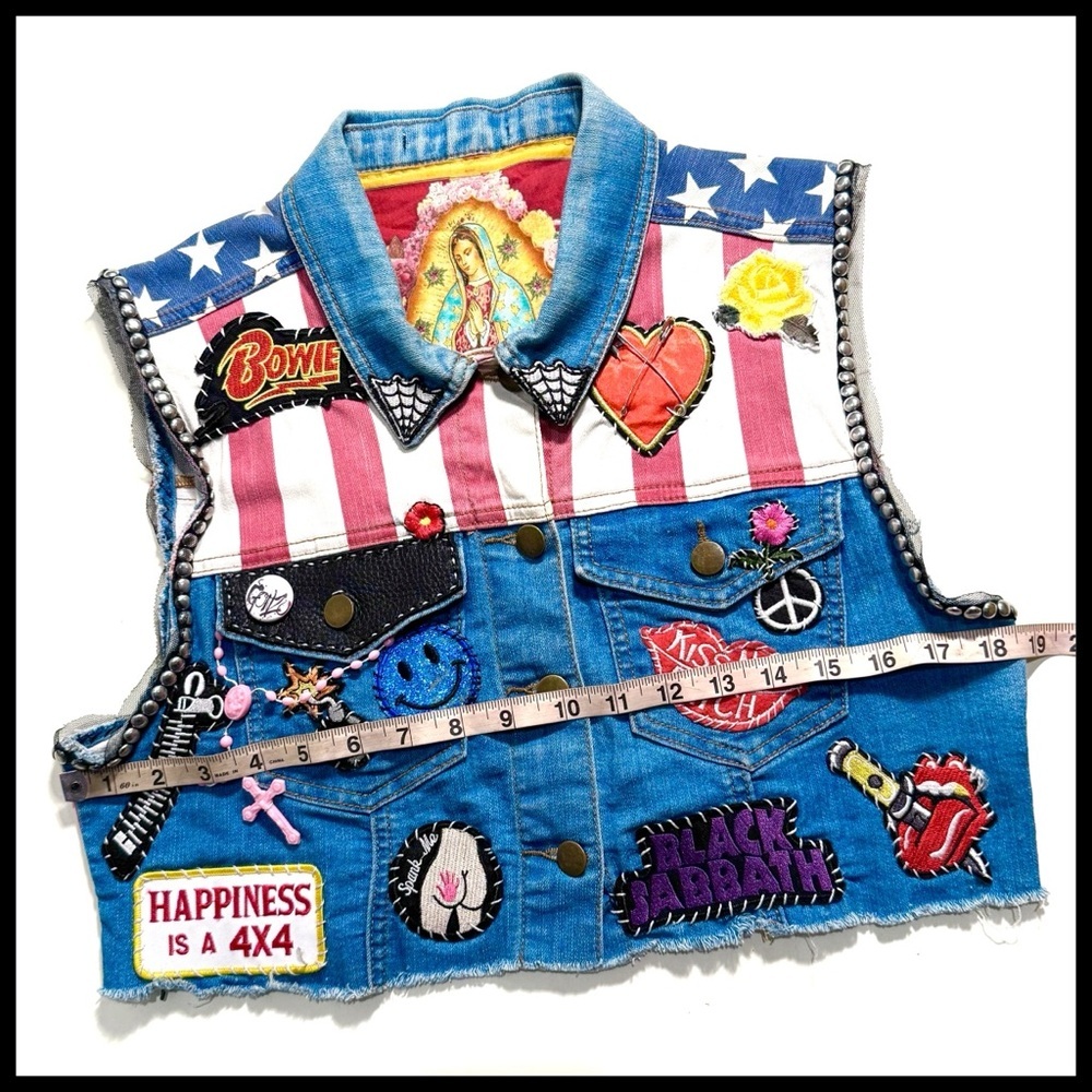 ⭐️Stars & Stripes Punk Vest✨ - Picture 5 of 6